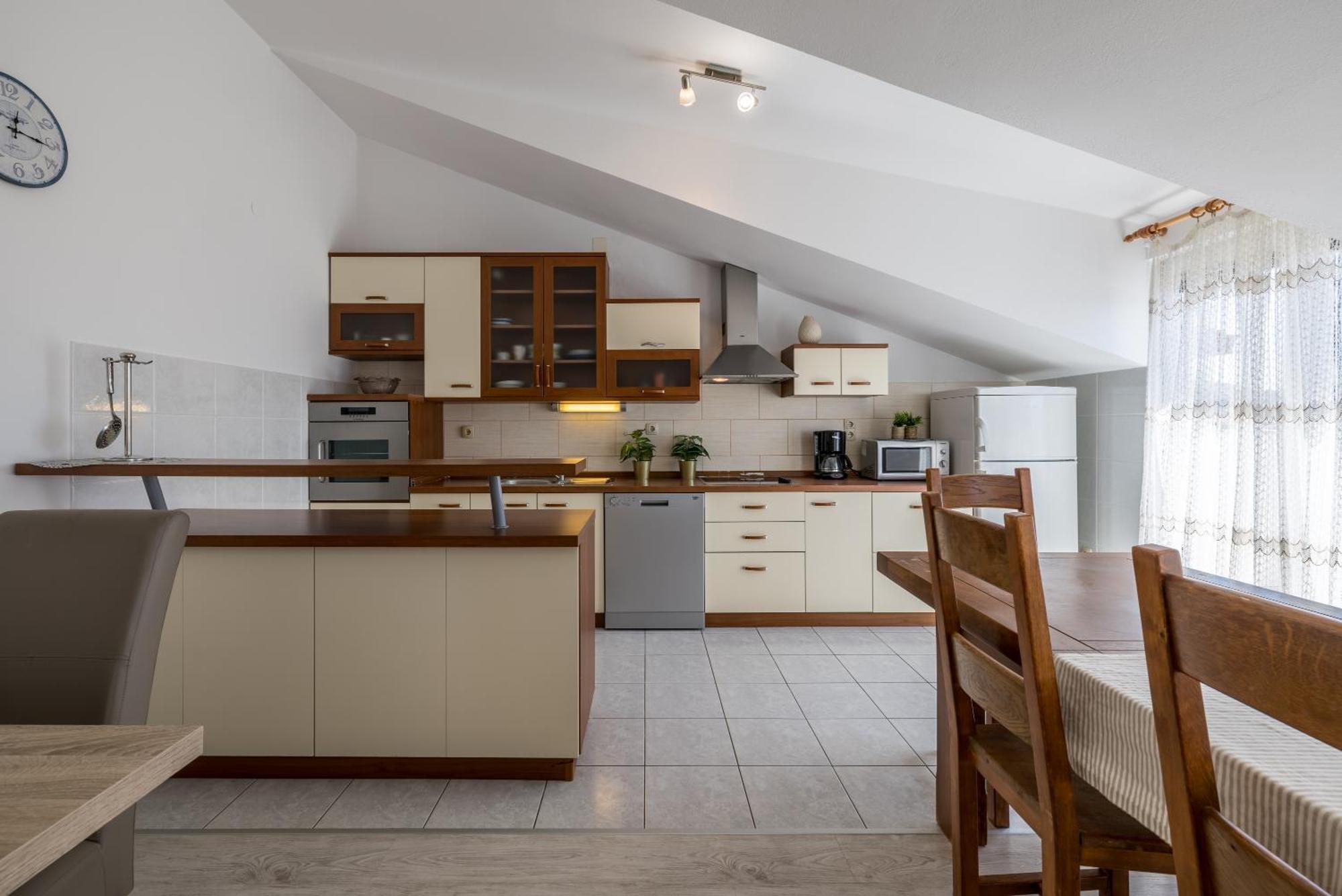טרוגיר Holiday Home Krishto מראה חיצוני תמונה