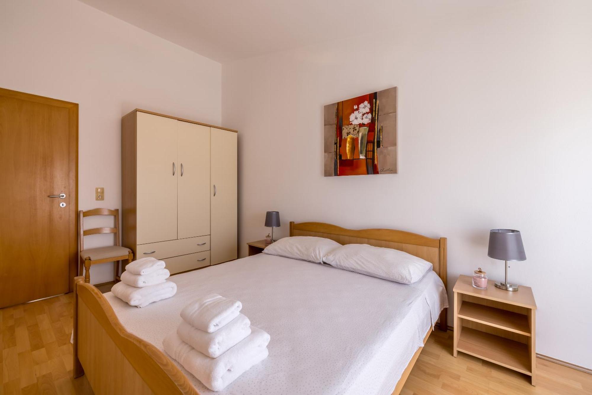 טרוגיר Holiday Home Krishto מראה חיצוני תמונה