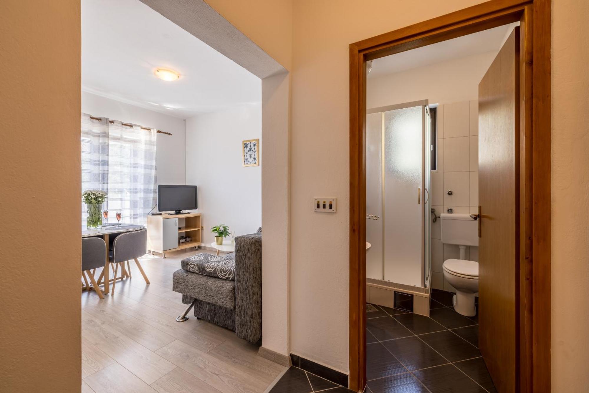טרוגיר Holiday Home Krishto מראה חיצוני תמונה