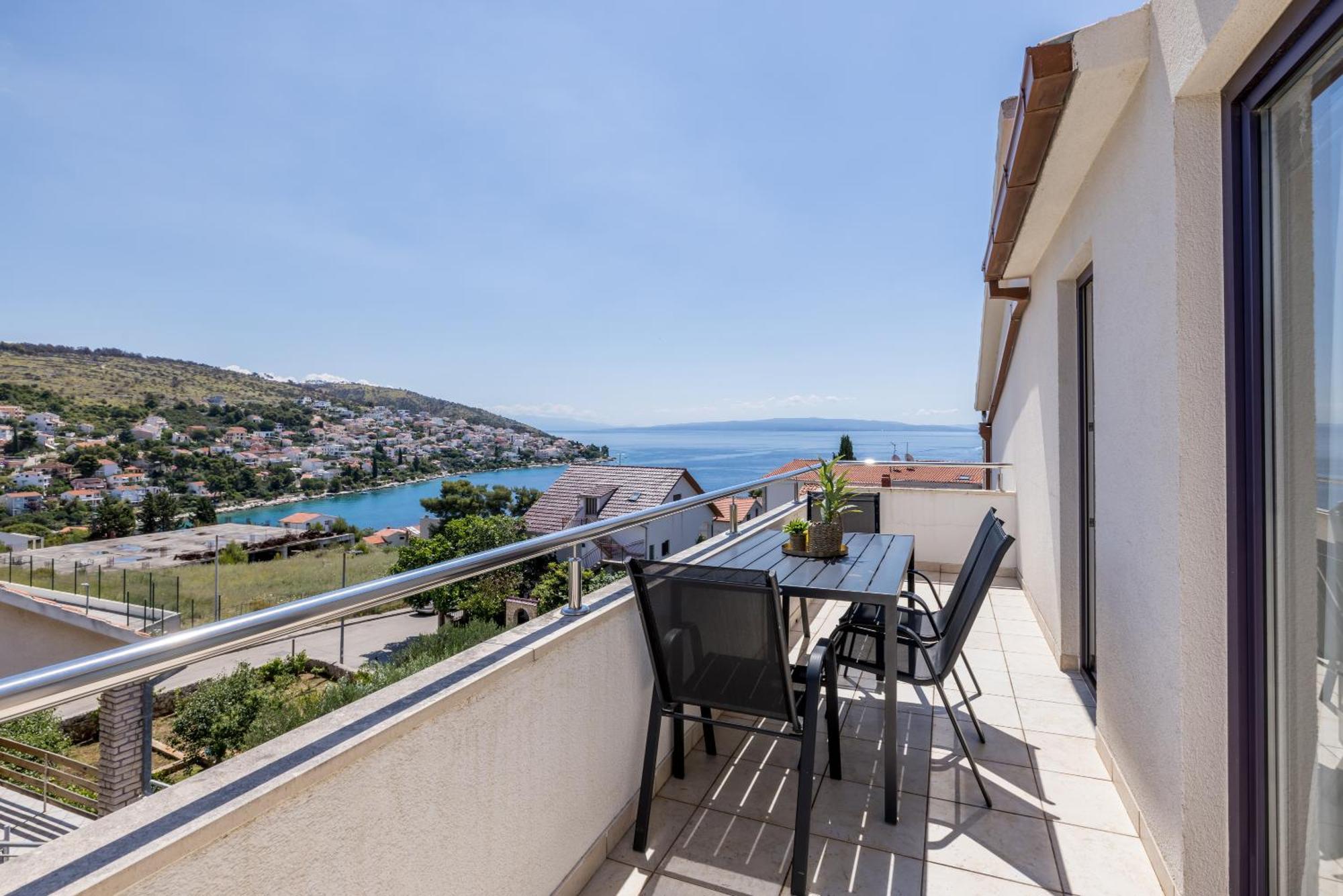 טרוגיר Holiday Home Krishto מראה חיצוני תמונה