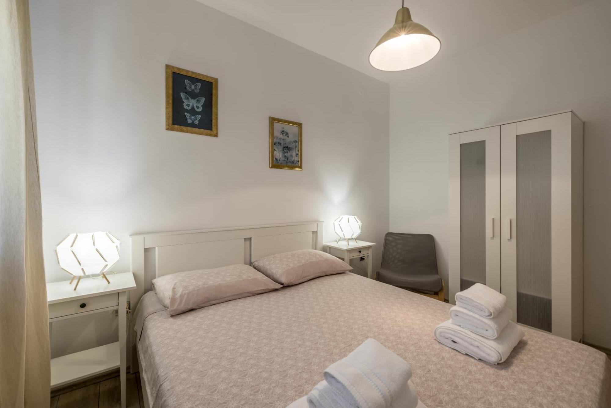 טרוגיר Holiday Home Krishto מראה חיצוני תמונה