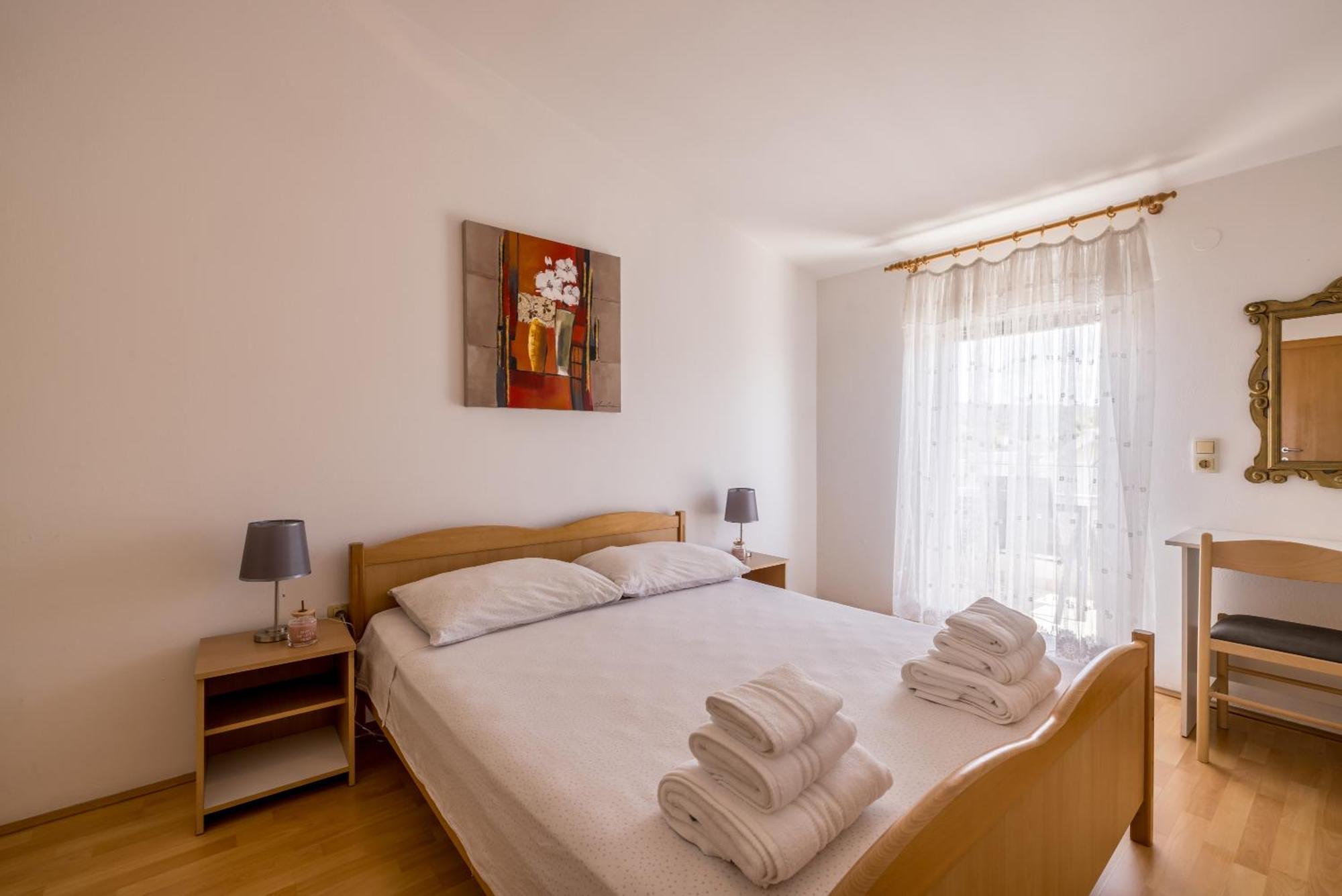 טרוגיר Holiday Home Krishto מראה חיצוני תמונה